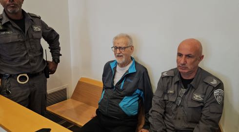 גיורא פרי שרצח את אשתו נמצא ללא רוח חיים בתאו