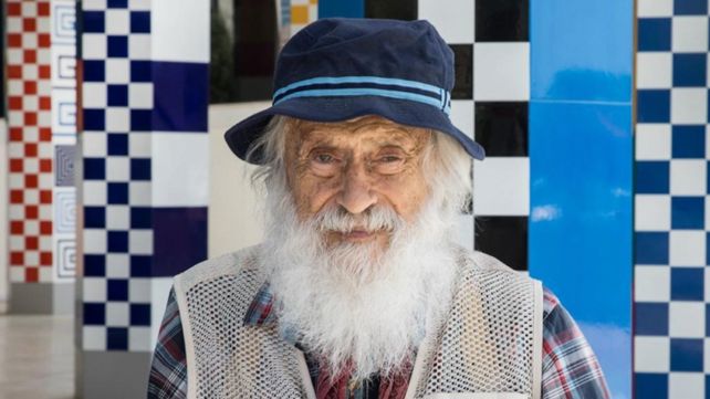 יעקב אגם במוזיאון יעקב אגם בראשון לציון, ארכיון