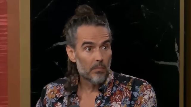 ראסל ברנד בריאיון למגישה מייגן קלי, אתמול