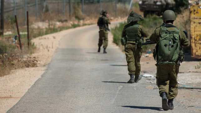 חיילי צה"ל סמוך לגדר הביטחון בגבול לבנון