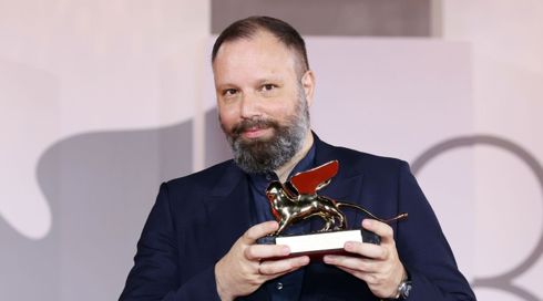"מסכנים שכאלה" הוא הזוכה הגדול של פסטיבל ונציה