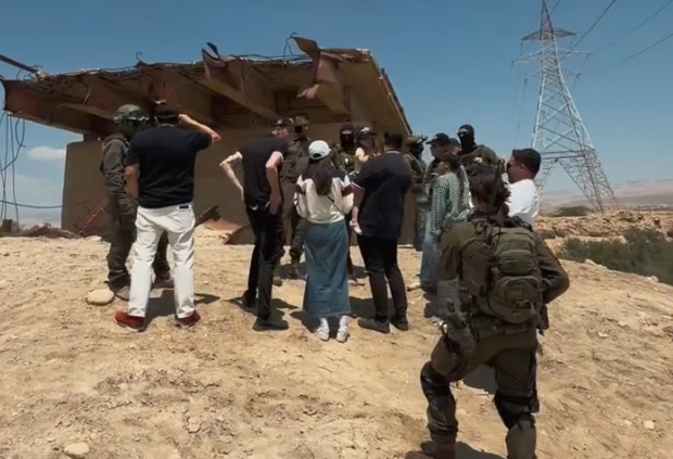 מתוך תיעוד סיור שקיימה חברה פרטית בבסיס צה"ל בבקעת הירדן