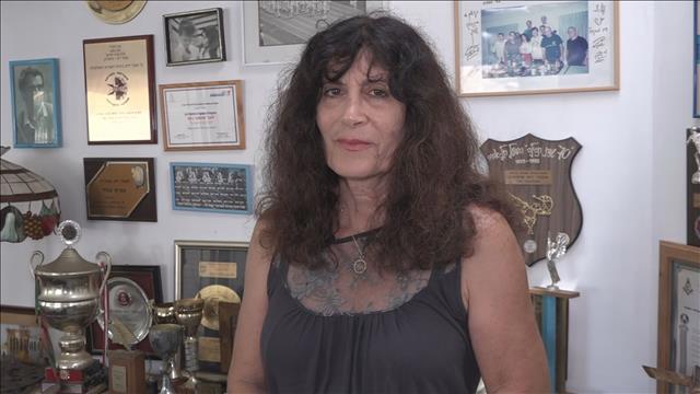 אסתר רוט שחמורוב