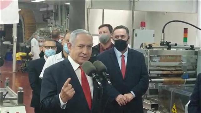 רה"מ בנימין נתניהו ושר האוצר ישראל כ"ץ ביקרו במפעל "גילרו" בבית שמש, 12.08.20 