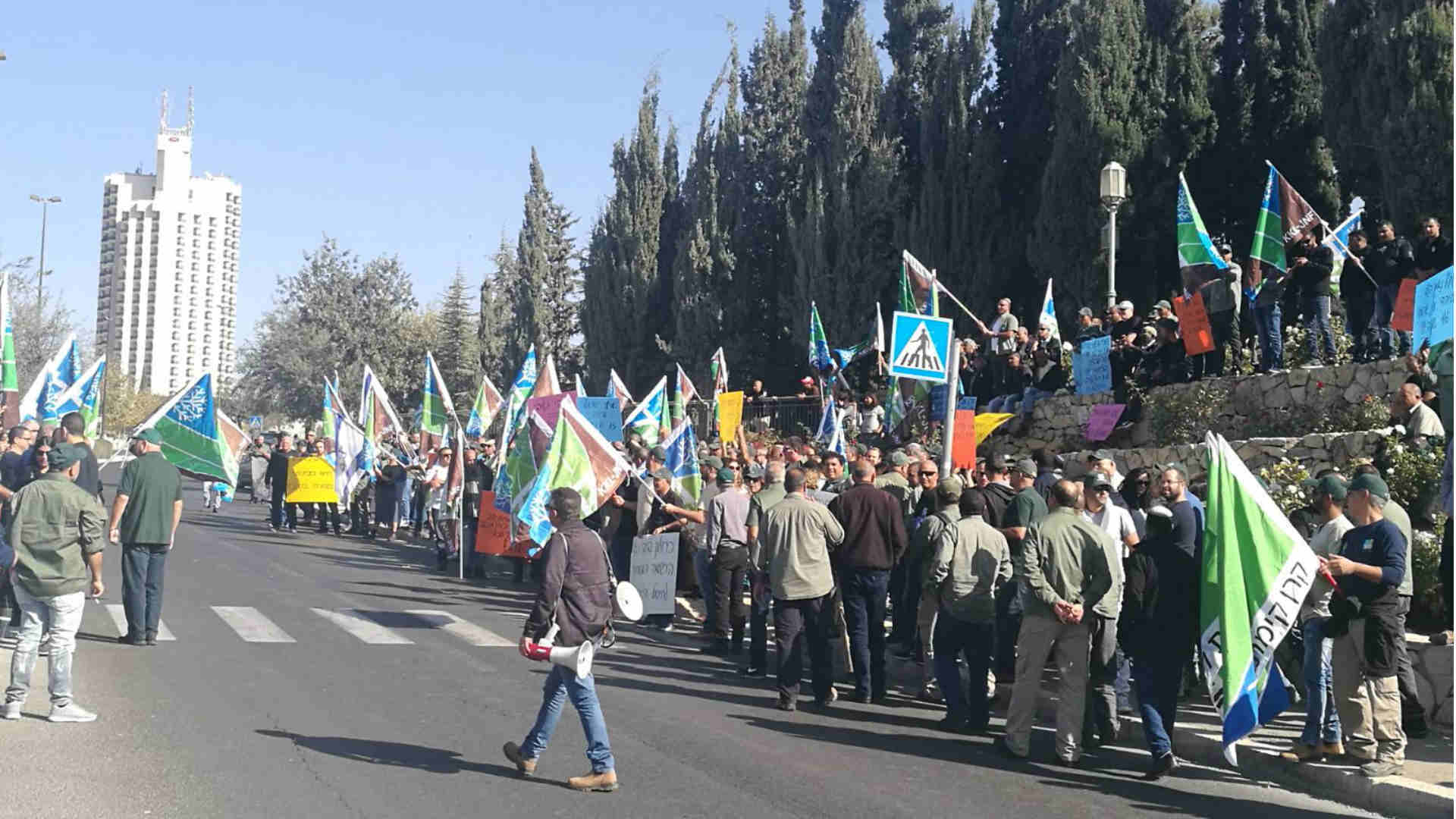 הפגנת עובדי קק"ל בירושלים, הבוקר