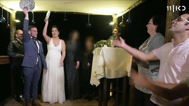 "האולם, הדי-ג'יי, כולם מתנדבים": מי לא היה רוצה להתחתן בחינם?