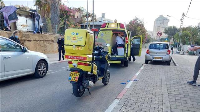 שוד ודקירה ביפו