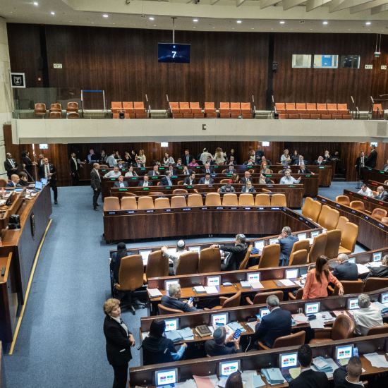 Presupuesto y reforma en la Knesset de verano