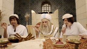 מנגל במקדש