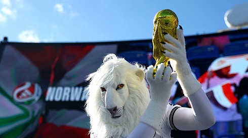 המונדיאל הזה מביא איתו דמויות משונות
