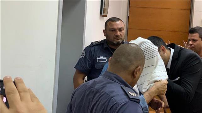 ויקטור קטן שרצח את אופיר חסדאי בבית המשפט