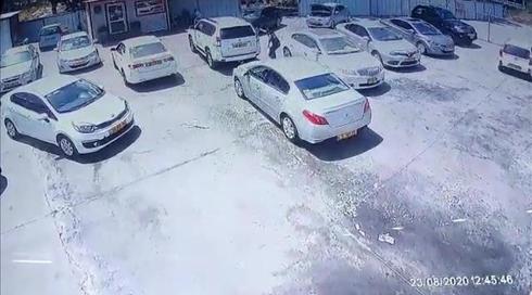 מתמקם מאחורי מכונית ויורה: תושב כאבול מואשם ברצח