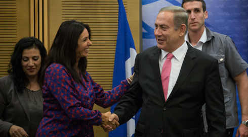 רגב: "נתניהו ידליק משואה ויישא דברים"; אדלשטיין: "לא מה שסוכם"