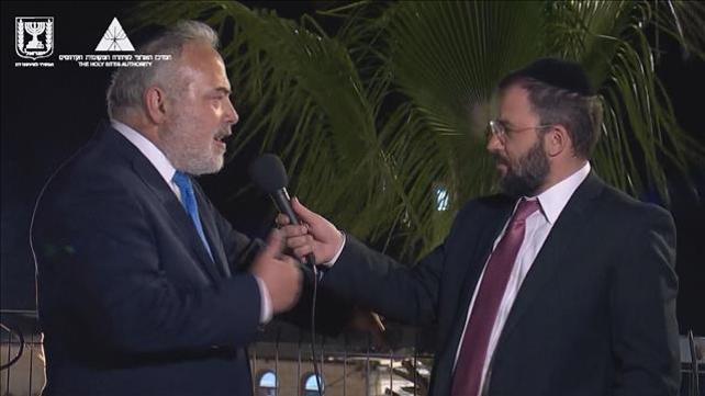 מנכ"ל מנהלת המקומות הקדושים, יוסי שוינגר, בליל ההילולה