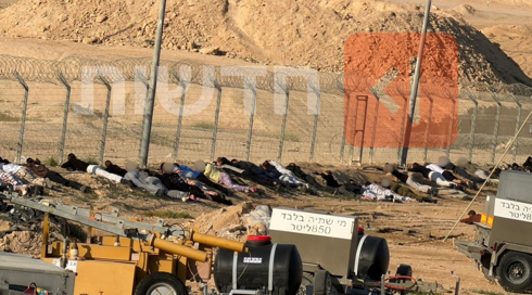 בסיס עם מאות חיילים - ואפס מיגוניות: "תחושה של ברווזים במטווח"