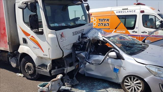 זירת התאונה בכביש 7