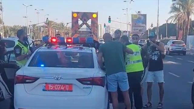 מעצר השחקן מחמוד ג'אבר