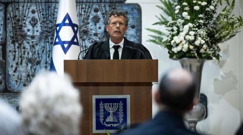 גורמים משפטיים: מינוי עמית תקף, גם אם רה"מ לא יחתום עליו