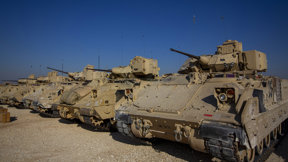 נגמ"שים אמריקניים מסוג "בראדלי" במזרח סוריה, 2019