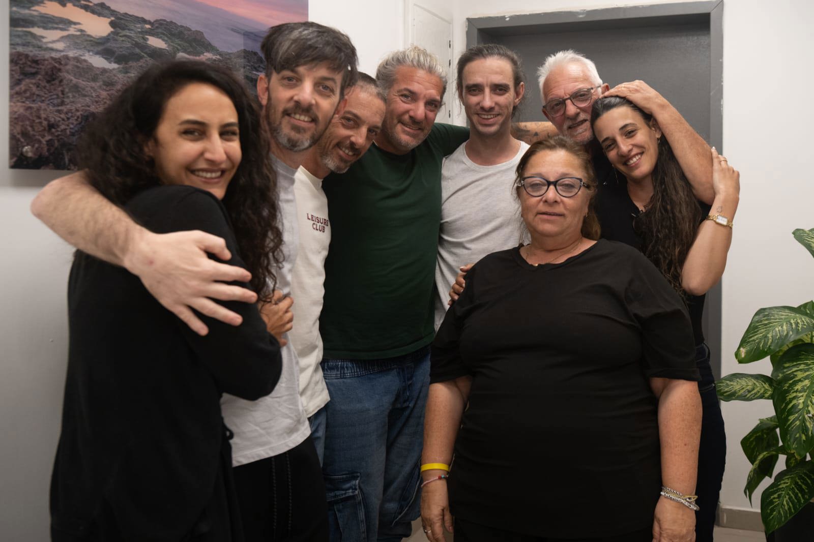 רגעי האיחוד של משפחת קוניו