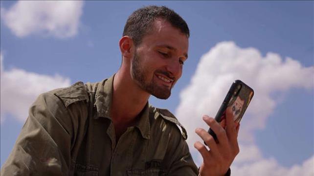 עופר חלפון | מנערים לצנחנים