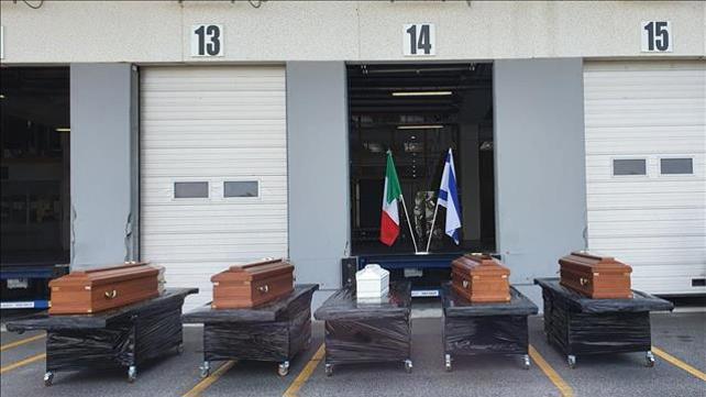 ארונות ההרוגים באסון הרכבל באיטליה