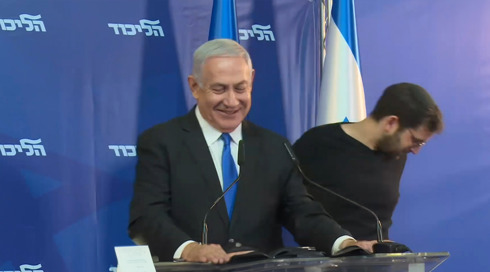 הדרמה בפרשת קטר-גייט: יועצי רה"מ נעצרו - נתניהו הגיע להעיד במשטרה