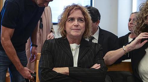 התובעת הראשית שוב נעדרה - הפעם מהפגישה עם סנגורי נתניהו