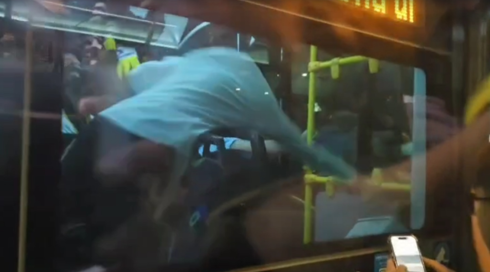 אחרי 3 ימים: נעצרו שני חשודים בתקיפת נהגי האוטובוס בירושלים