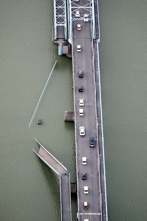 גשר שקרס באזור האסון, 28.7 צילום: Kyodo/via REUTERS