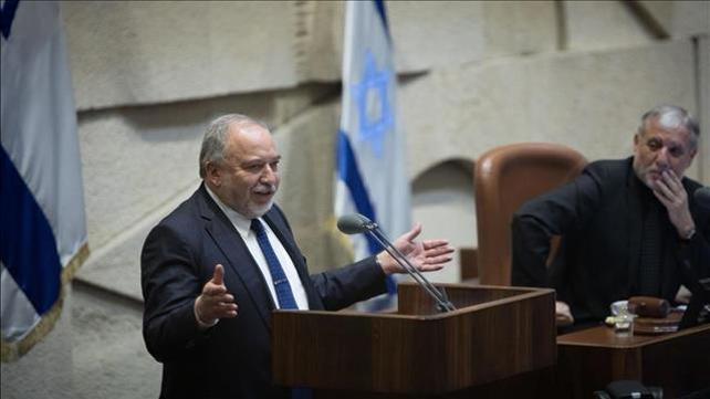 אביגדור ליברמן נואם במליאת הכנסת