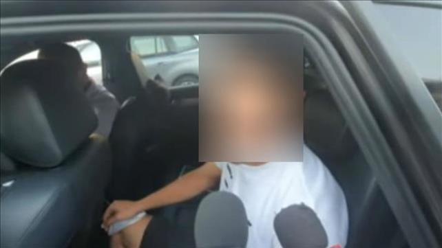 החשוד באונס בקפריסין עם שחרורו, יולי 2019