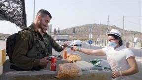 איתן קדוש - דוקותיים