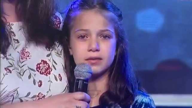 רעות סלומון בטקס שירים לזכרם