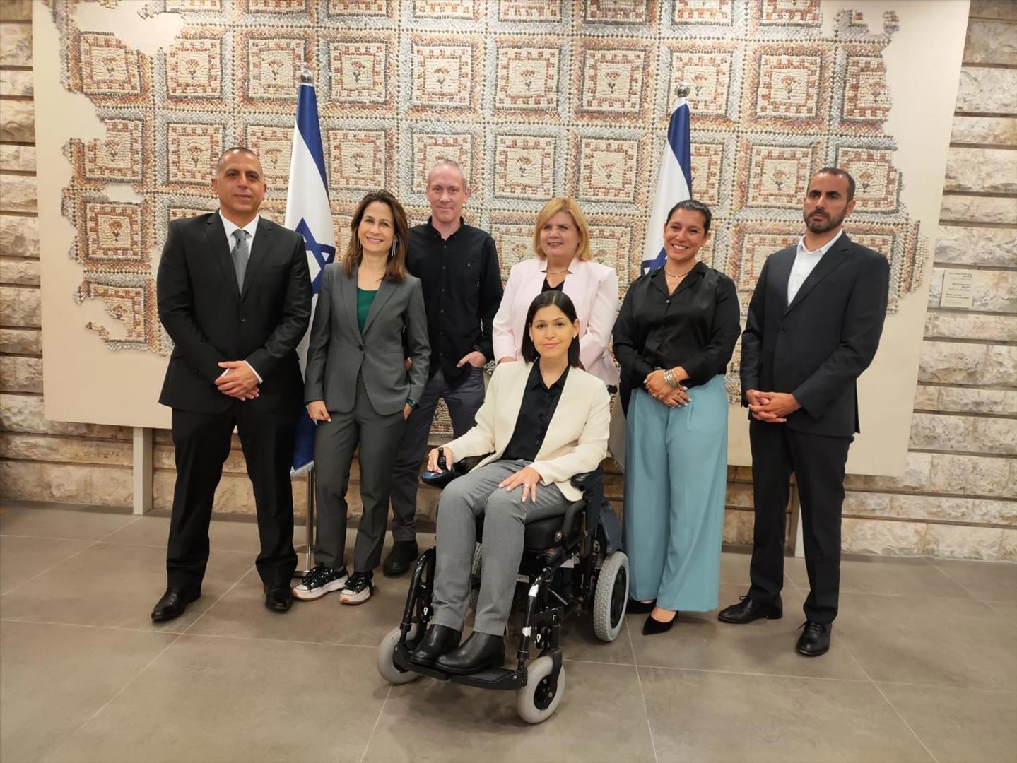 צוות המו"מ של יש עתיד והמחנה הממלכתי בבית הנשיא