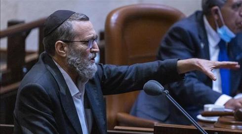ח"כ גפני: האנשים שמתים כל יום מקורונה - באשמת בנט