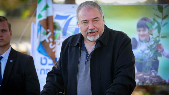 שר הביטחון אביגדור ליברמן