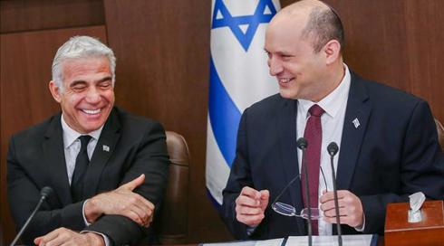 הפרגון, הביחד וה"אחים": האם לבנט ולפיד יש עתיד משותף?
