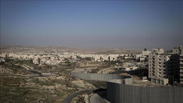 גדר ההפרדה סמוך לשכונת פסגת זאב