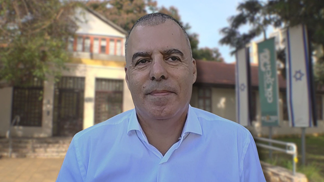 ראש עיריית כפר סבא רפי סער