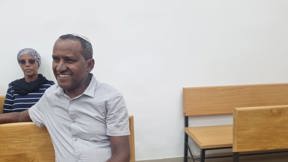 ליאור סולומון בכיר רשות האוכלוסין וההגירה הדסק האתיופי הורשע שוחד מיני נשים ביקשו טיפול בבקשות