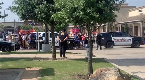 טבח נוסף בטקסס: שמונה הרוגים באירוע ירי במרכז קניות