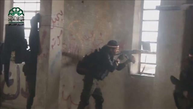 הסורים שרוצים להתגייס למלחמה כדי לנקום בפוטין