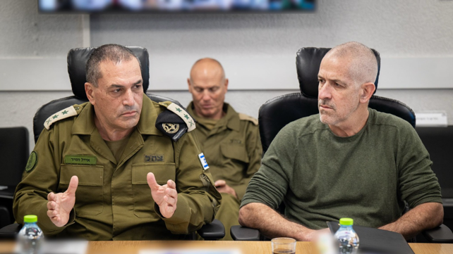 רונן בר והרמטכ"ל זמיר