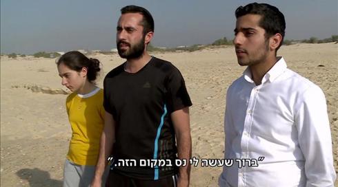 "עוד הספקנו לברך על הברק": משפחת חזות חוזרת לחוף זיקים כדי להודות - וגם להיפרד
