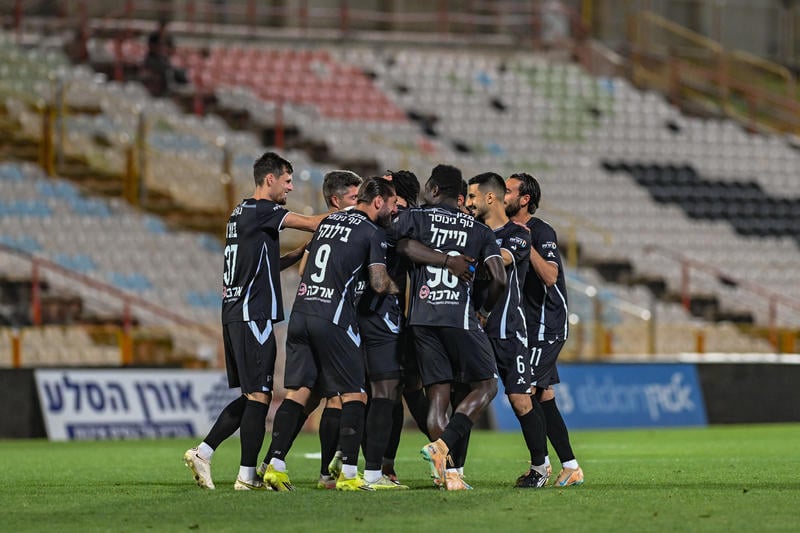 שחקני עירוני טבריה במשחק נגד מ.ס. אשדוד, ארכיון