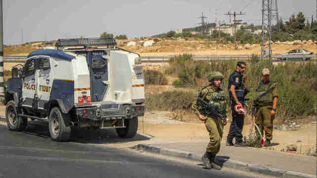 חיילים בזירת פיגוע (ארכיון)
