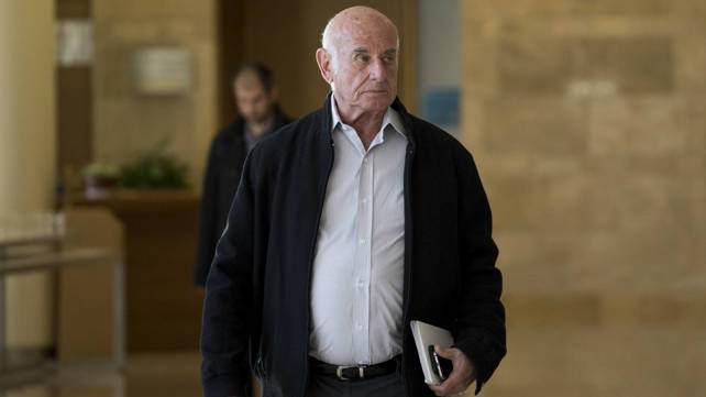 יעקב פרי במשכן הכנסת