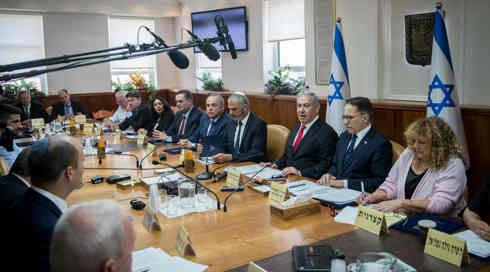 לקראת ההצבעה בכנסת: הממשלה אישרה את חוק הגיוס