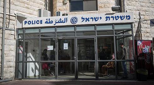 צעירה התלוננה על אונס בסיני, במקום לגבות עדות - השוטרת זימנה לחקירה על הפרת בידוד